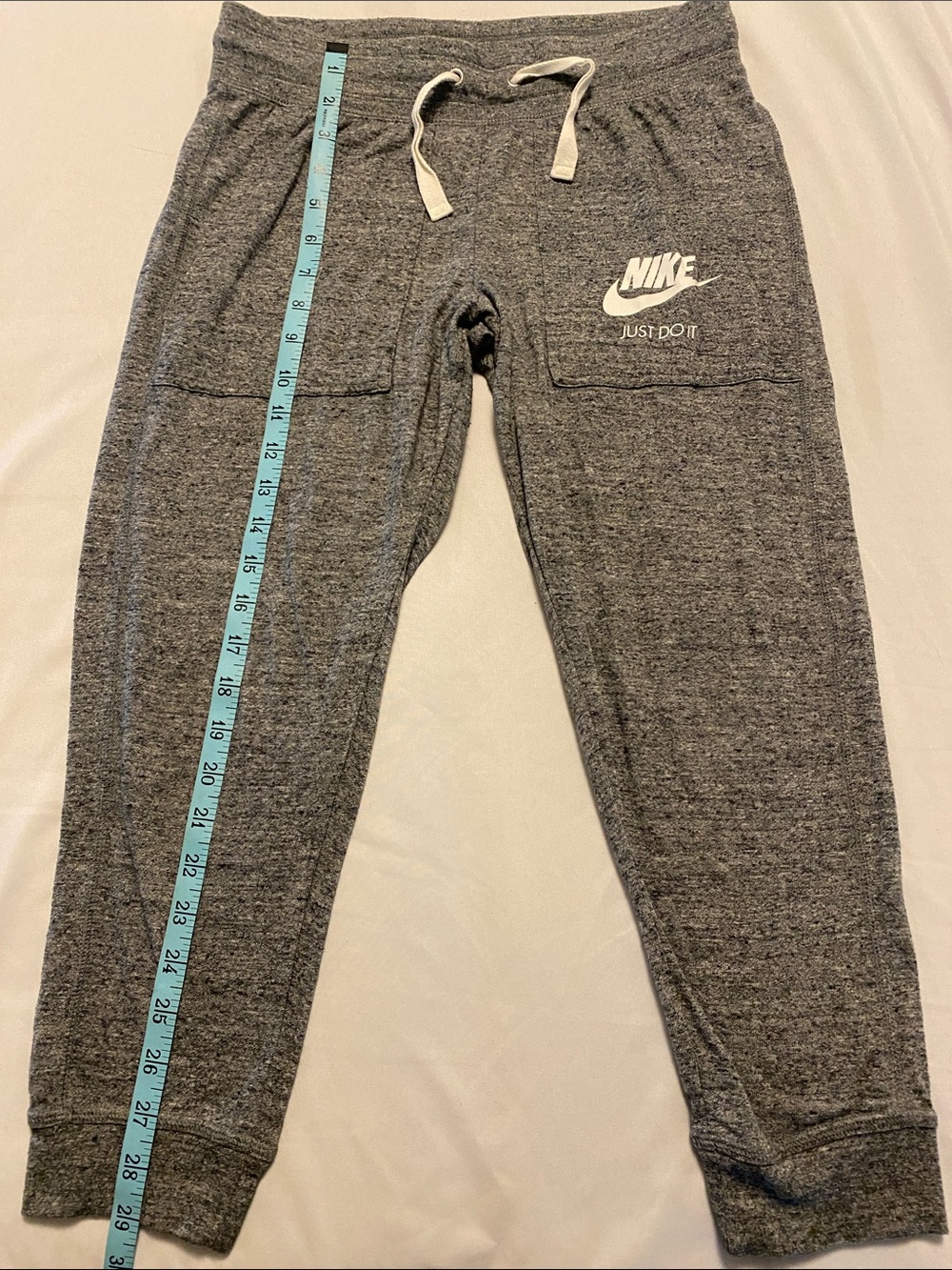 Y2K Nike Gray Heather Jogger Capris with Drawstring
